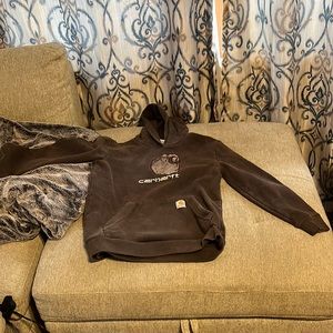 Carhartt sweatshirt, size XL (18-20), super soft and cozy, in good shape!